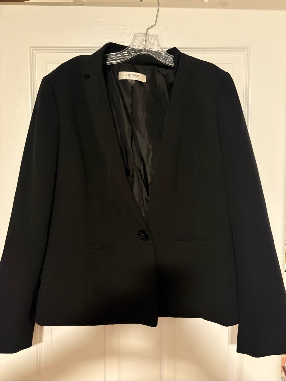 Jones Studio Black Single-Button Blazer
